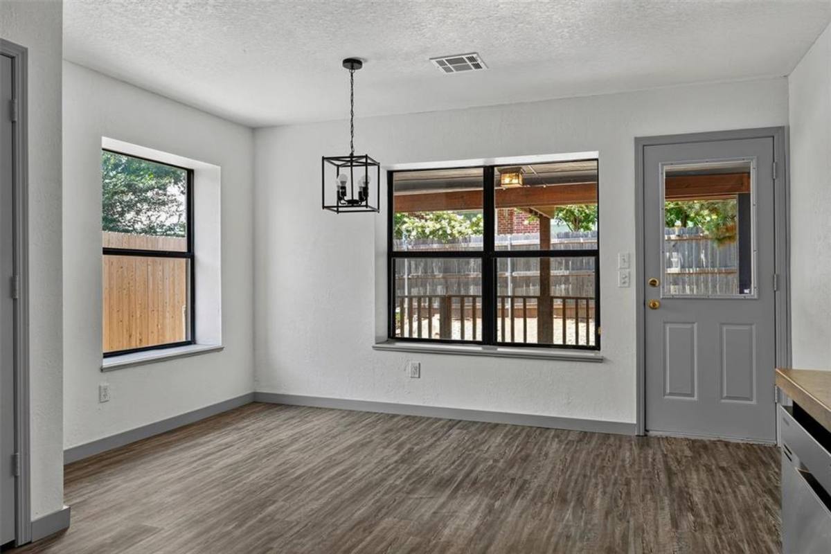 1608 Redtail Hawk, Edmond, OK 73003 - House for Rent - Image 7