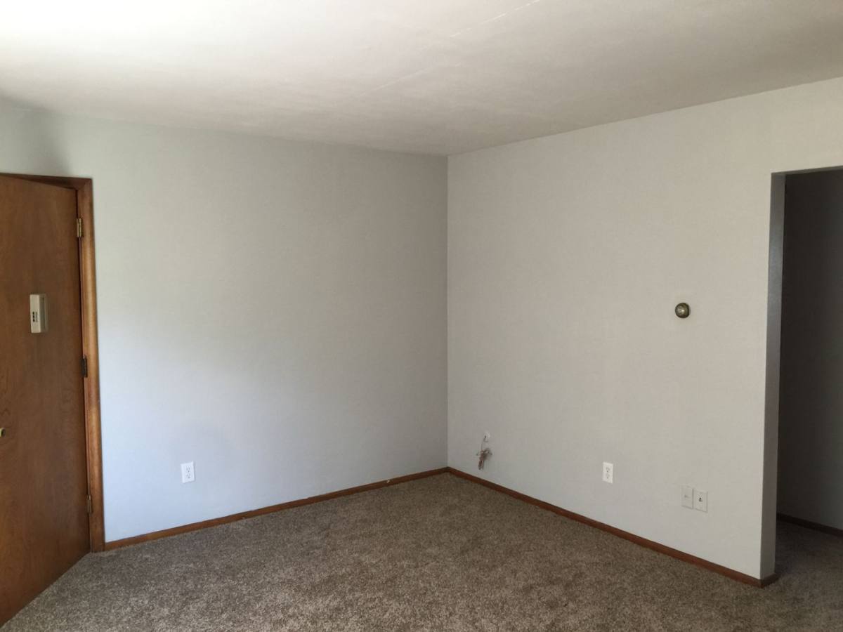 Apartment for rent at 1614 Selby Ave, St. Paul, MN 55104