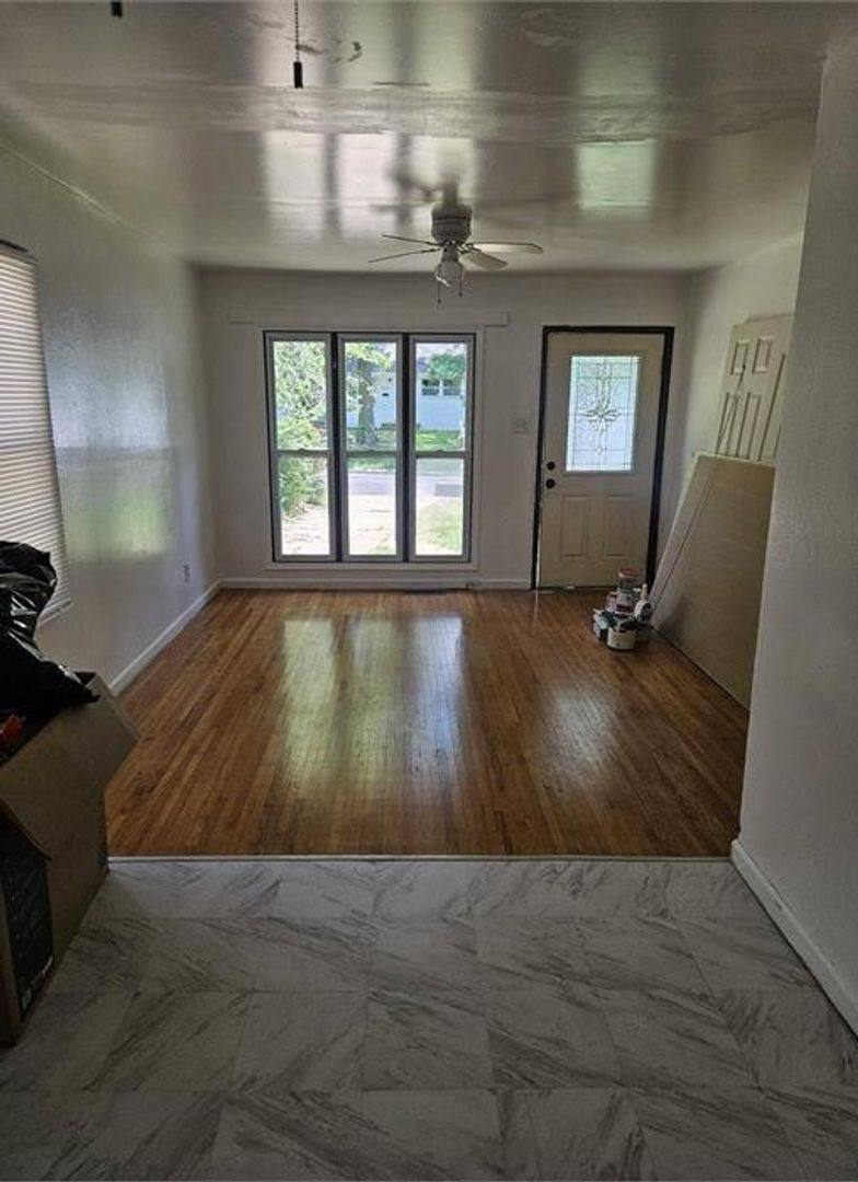 262 Estridge Rd, St. Louis, MO 63137 - House for Rent - Image 2