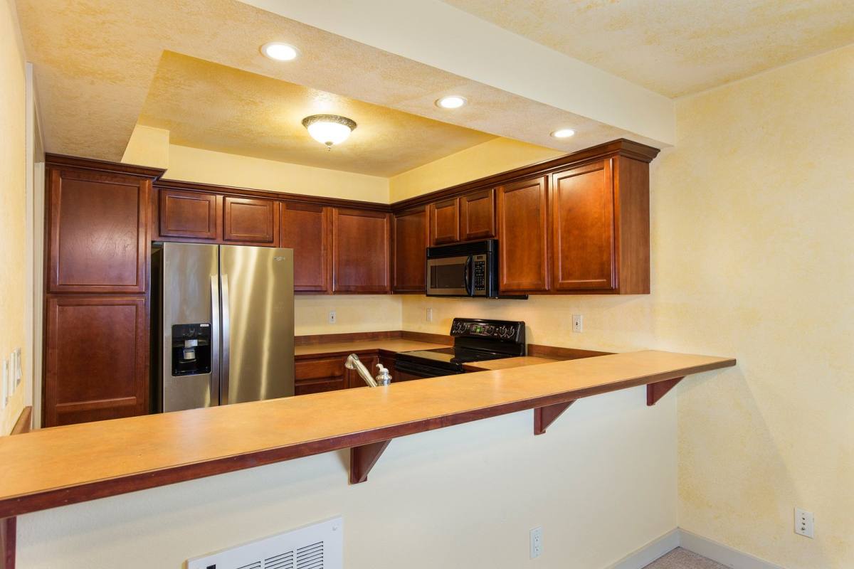 16 Valley St, Seattle, WA 98108 - Apartment for Rent - Image 9