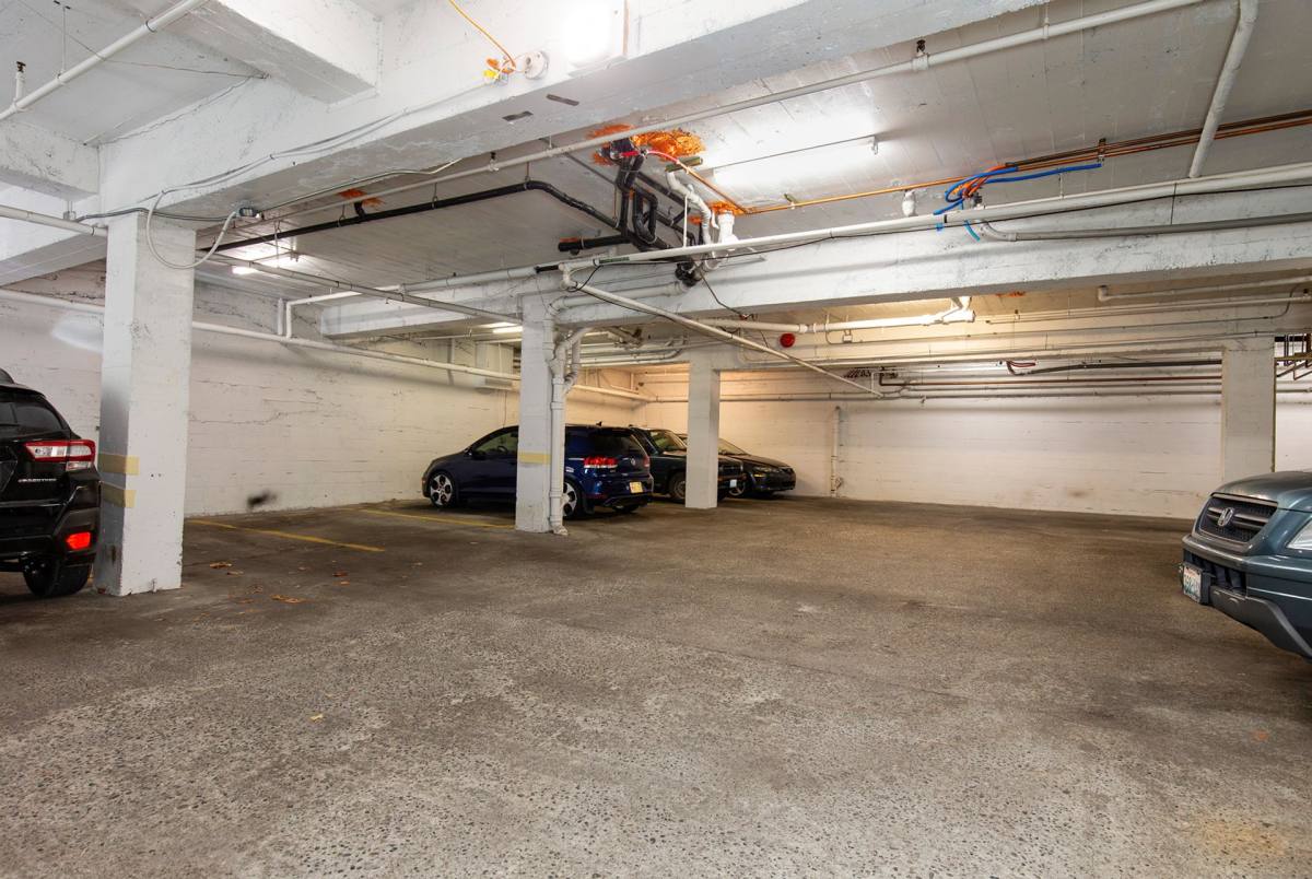 16 Valley St, Seattle, WA 98108 - Apartment for Rent - Image 7