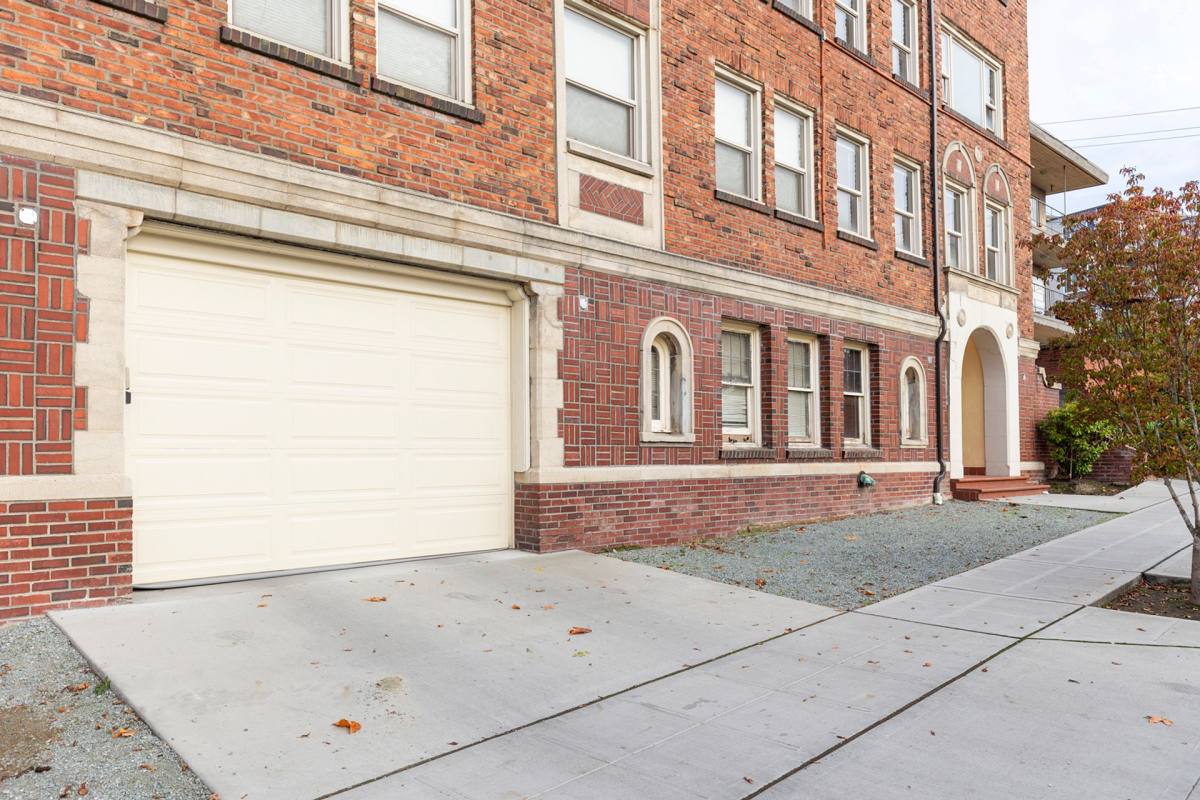 16 Valley St, Seattle, WA 98108 - Apartment for Rent - Image 4