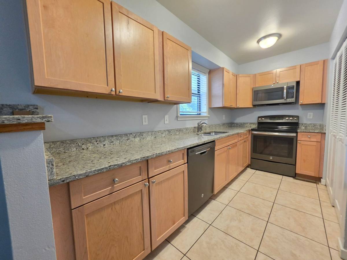 1741 Arapahoe Ave, Boulder, CO 80302 - Apartment for Rent - Image 7