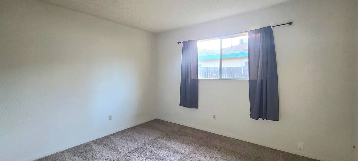 2306 Imran Dr, Sacramento, CA 95825 - House for Rent - Image 10