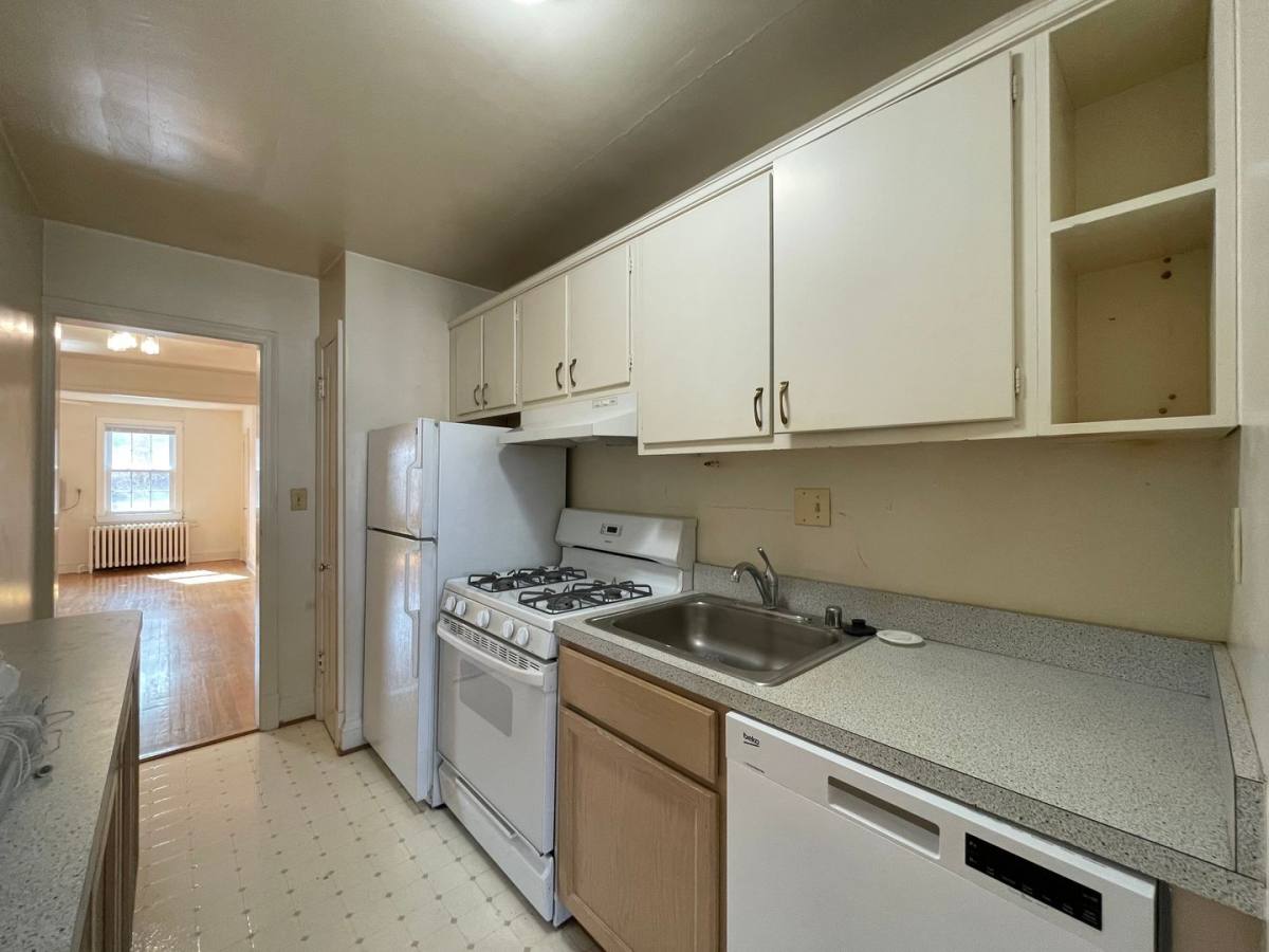 2229 40th Place NW, Washington, DC 20007 - Apartment for Rent - Image 9