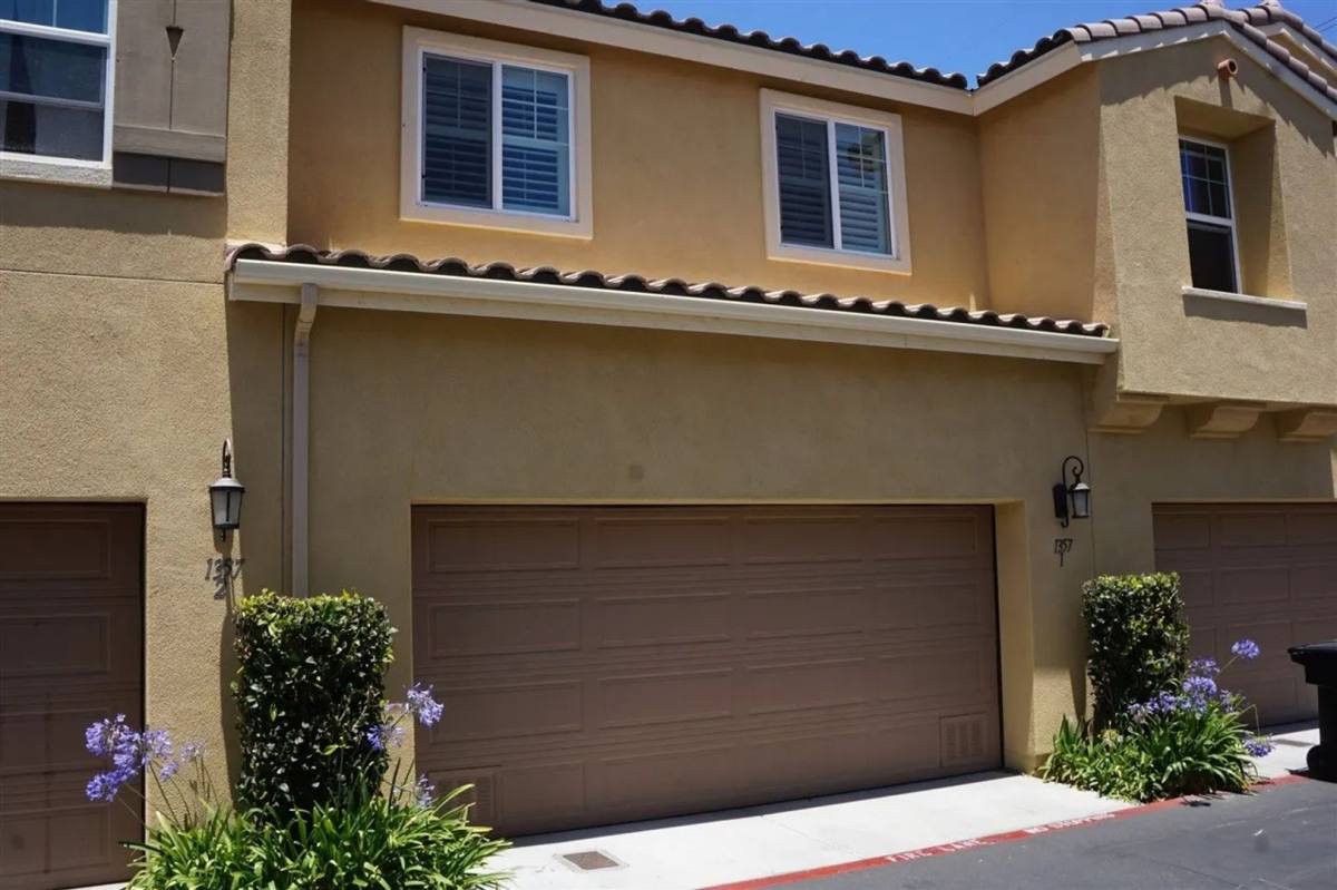 1357 Caminito Veranza #1, Chula Vista, CA 91915 - Townhouse for Rent - Image 2