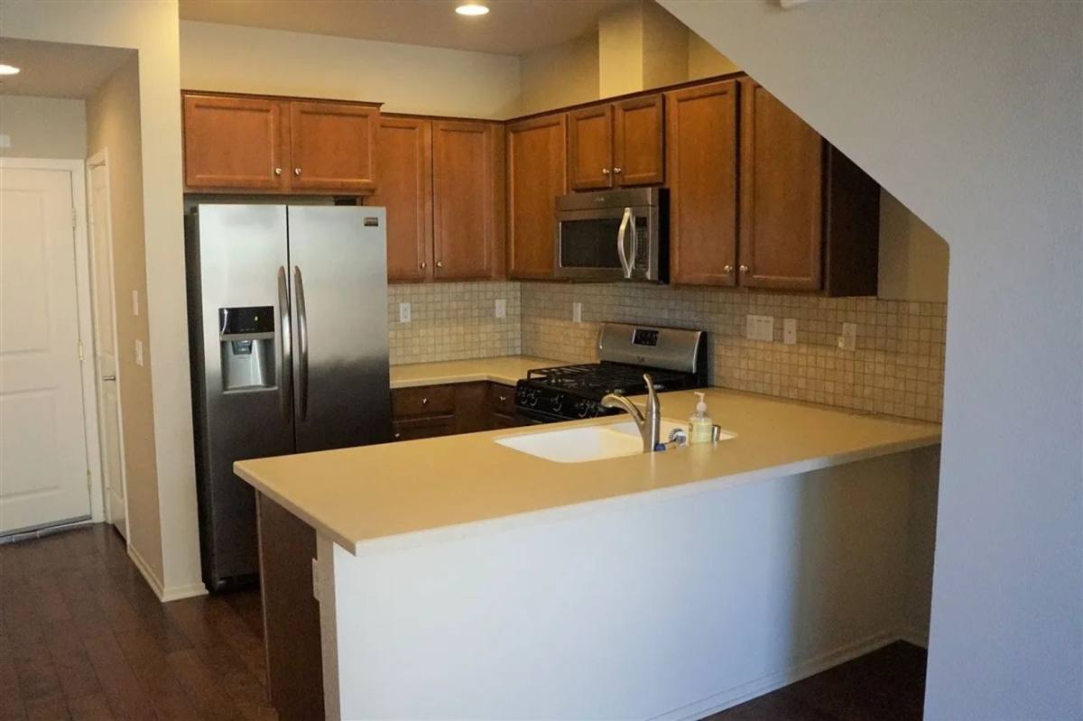 1357 Caminito Veranza #1, Chula Vista, CA 91915 - Townhouse for Rent - Image 6
