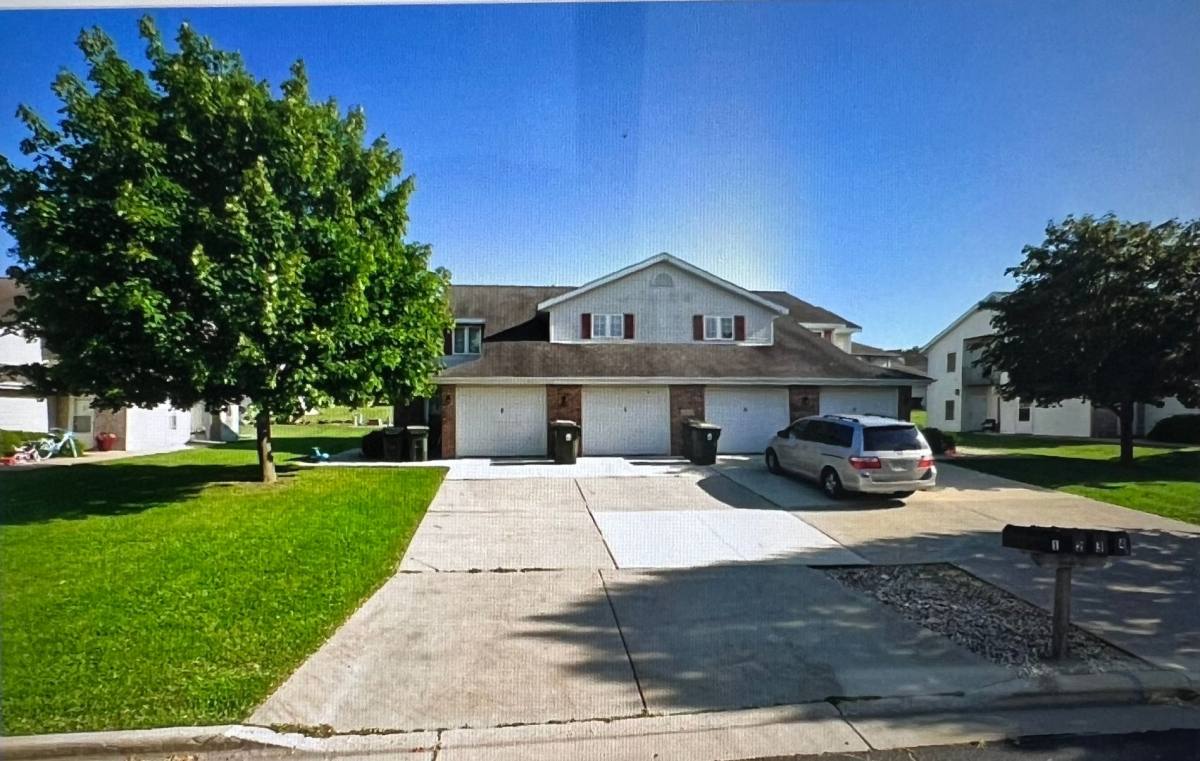3145 Edmonton Dr, Sun Prairie, WI 53590 - Apartment for Rent