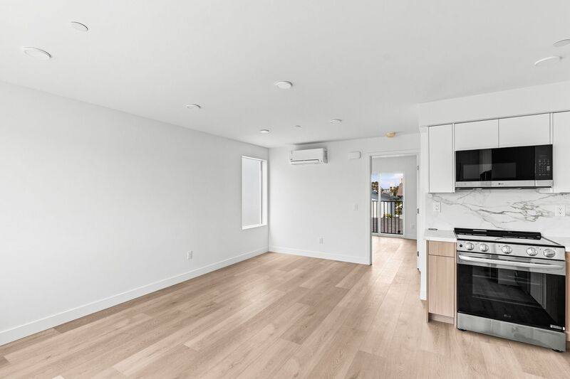 1259 Lincoln Ave #102, San Diego, CA 92103 - Apartment for Rent - Image 2
