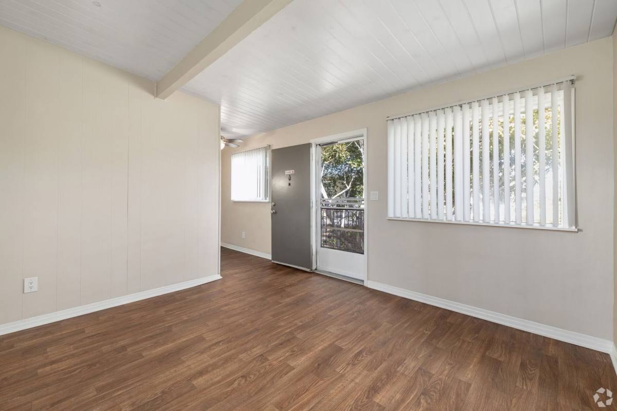 702 4th St #H, Imperial Beach, CA 91932 - Apartment for Rent - Image 9