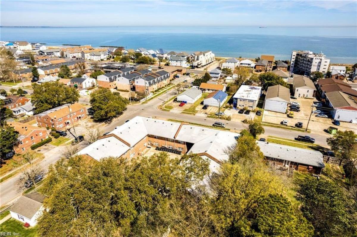 1203 Hillside Ave, Norfolk, VA 23503 - Apartment for Rent - Image 3