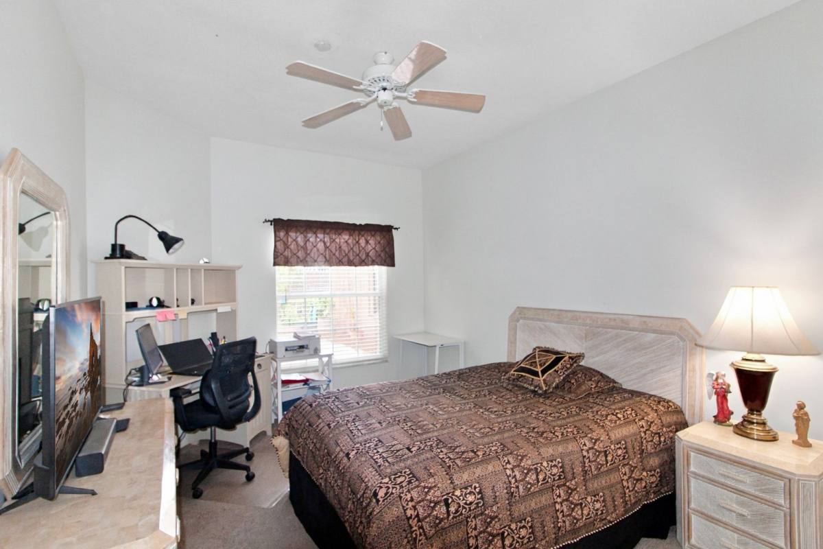1915 San Silvestro Dr, Venice, FL 34285 - House for Rent - Image 10