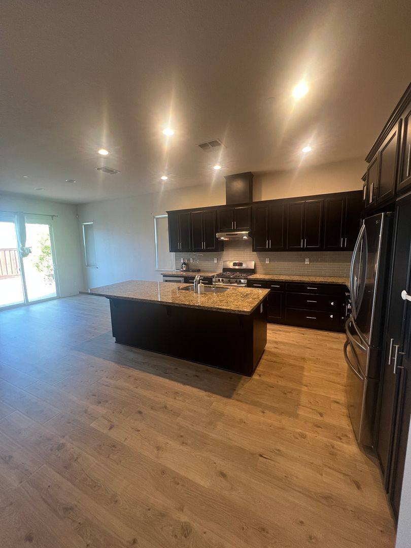 18351 Parkside Dr, Lathrop, CA 95330 - House for Rent - Image 3