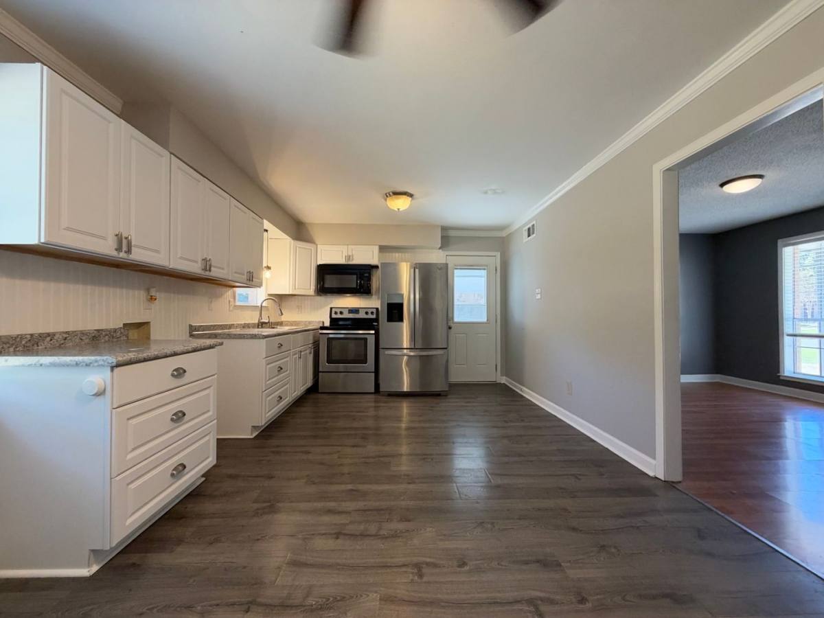 6460 Forest Glen Dr, Horn Lake, MS 38637 - House for Rent - Image 3