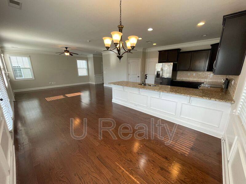 7409 Hamilton Bridge Rd, Charlotte, NC 28278 - House for Rent - Image 3