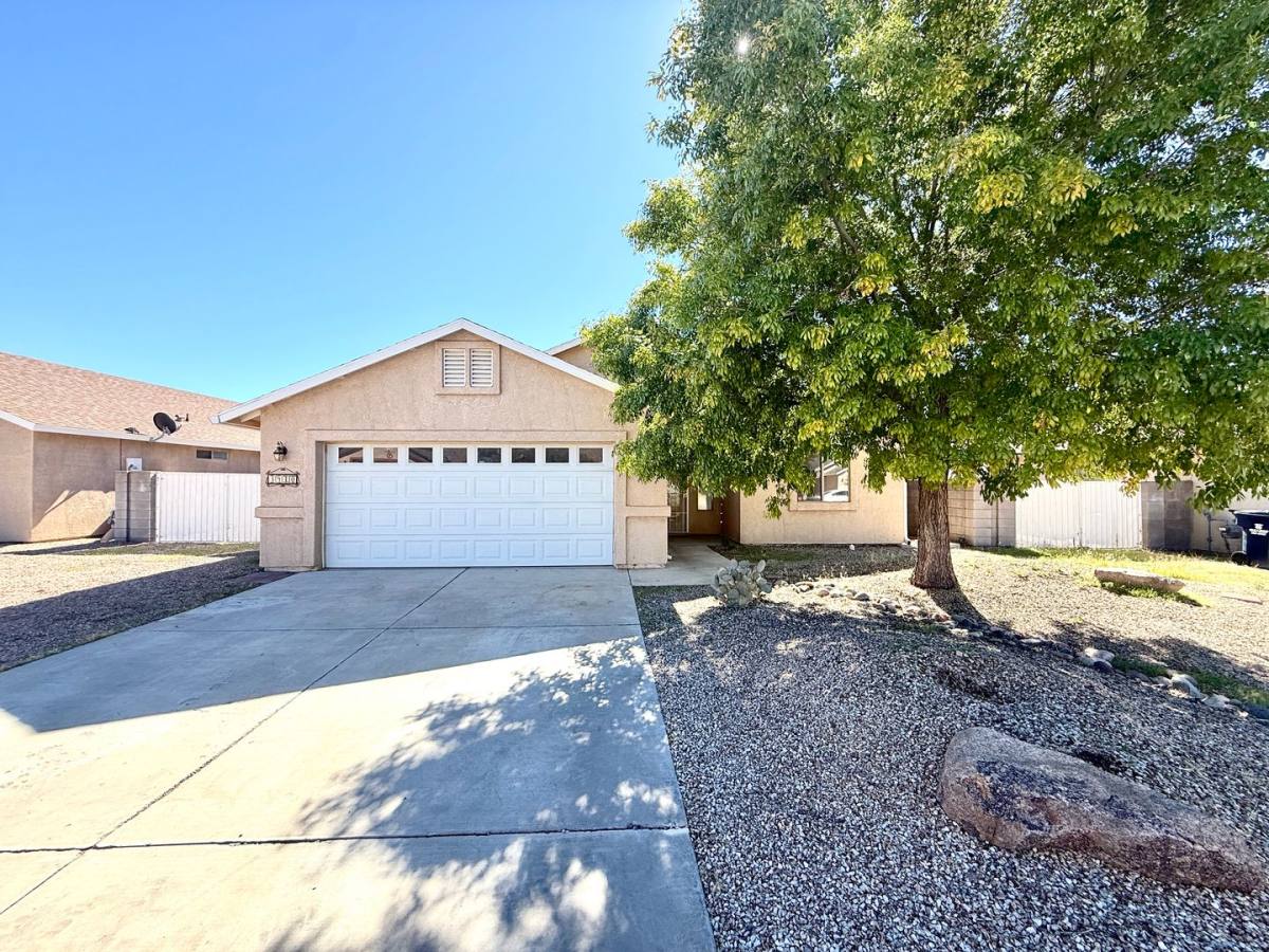 House for rent at 3940 E Potter Ave, Kingman, AZ 86409