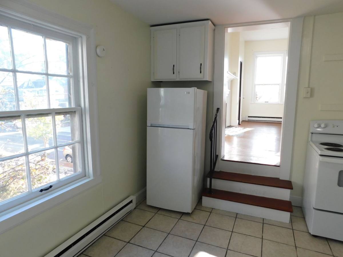 311 N Braddock St #4, Winchester, VA 22601 - Apartment for Rent - Image 6
