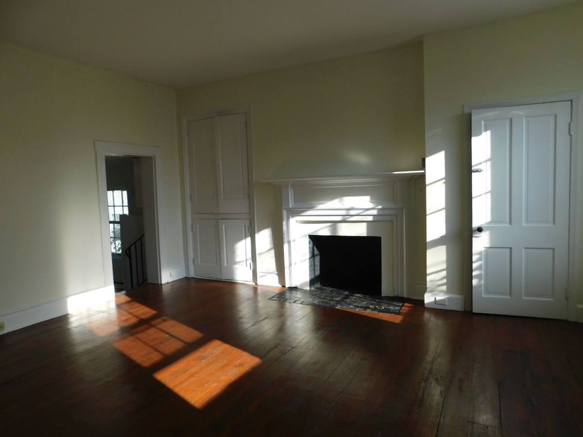 311 N Braddock St #4, Winchester, VA 22601 - Apartment for Rent - Image 3