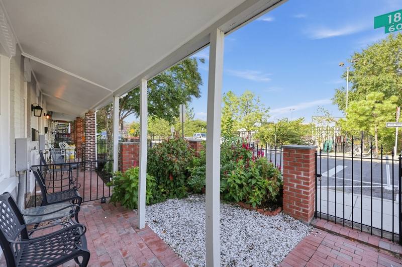 633 18th St, Washington, DC 20002 - House for Rent - Image 3