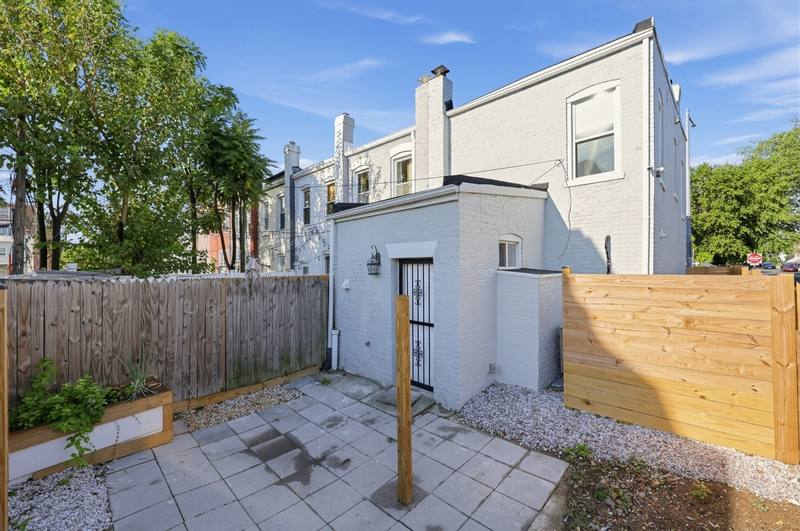 633 18th St, Washington, DC 20002 - House for Rent - Image 6