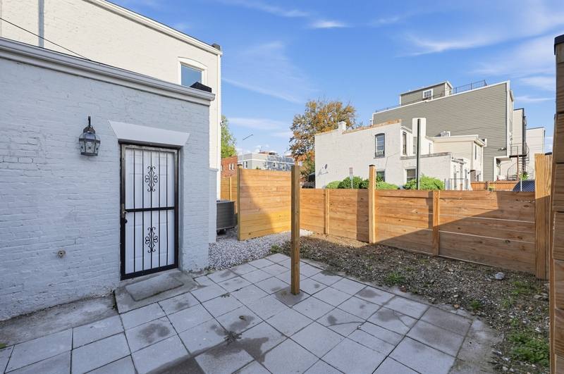 633 18th St, Washington, DC 20002 - House for Rent - Image 5