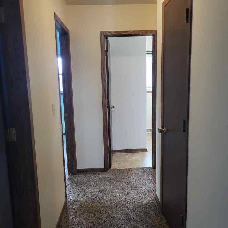 310-312 Westbrook Dr, Oshkosh, WI 54904 - Apartment for Rent - Image 5