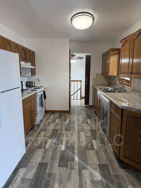 1012 Taft Ave, Cheyenne, WY 82001 - House for Rent - Image 3