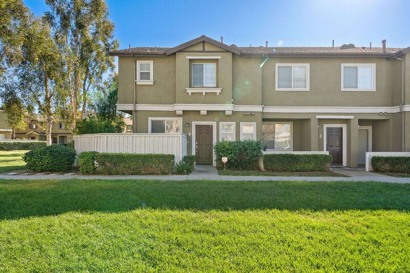 1201 Trapani Cove #3, Chula Vista, CA 91915 - Townhouse for Rent - Image 4