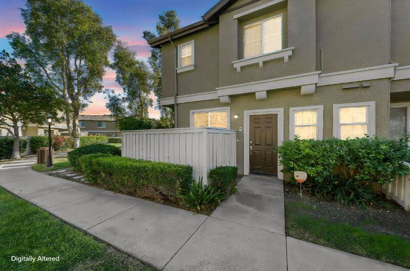 1201 Trapani Cove #3, Chula Vista, CA 91915 - Townhouse for Rent - Image 2