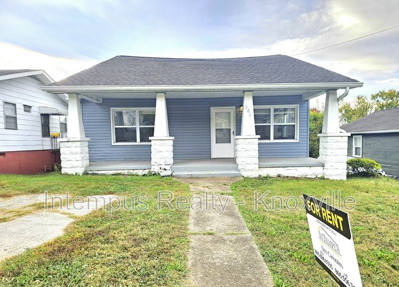 206 Cedar Ave, Knoxville, TN 37917 - House for Rent - Image 2