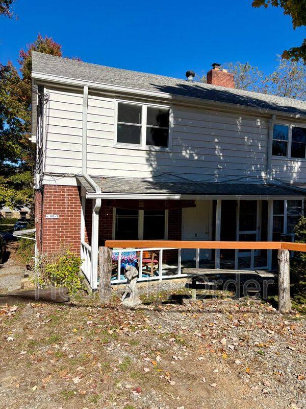 105 Lakewood Dr #4, Asheville, NC 28803 - Apartment for Rent - Image 3