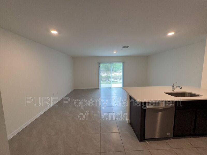 6601 SW 81st Loop, Ocala, FL 34476 - Townhouse for Rent - Image 6