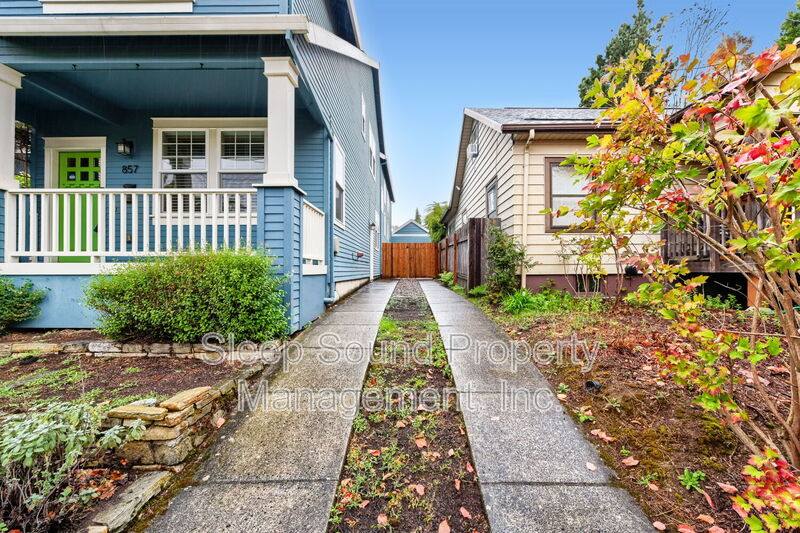 857 N Winchell St, Portland, OR 97217 - House for Rent - Image 3