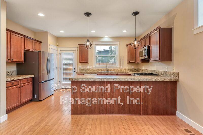 857 N Winchell St, Portland, OR 97217 - House for Rent - Image 8