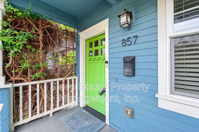 857 N Winchell St, Portland, OR 97217 - House for Rent - Image 1