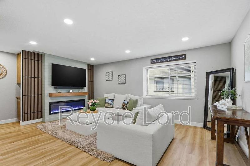 Condo for rent at 661 Devlin Court, San Jose, CA 95133