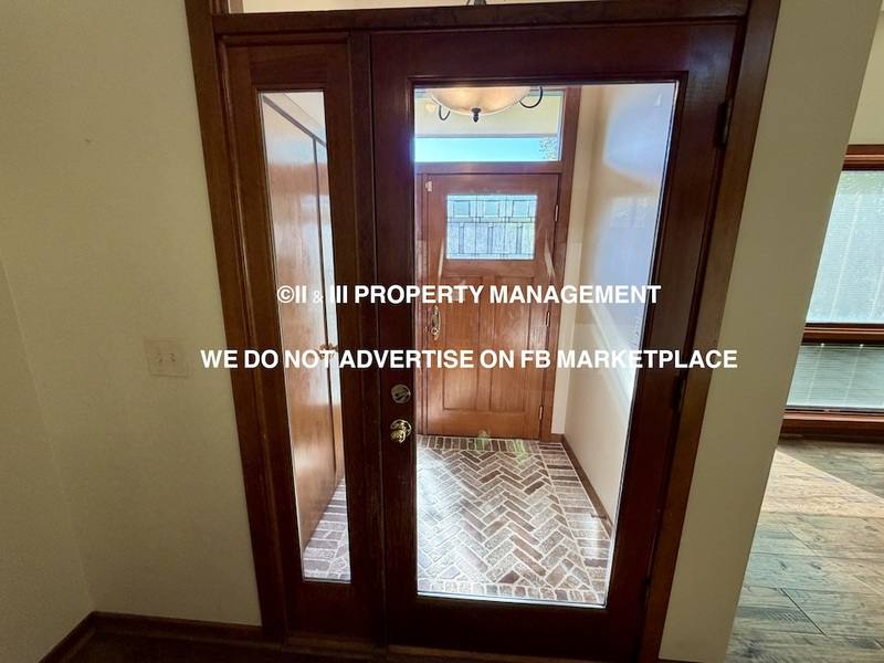 13106 W 69th St, Shawnee, KS 66216 - House for Rent - Image 2