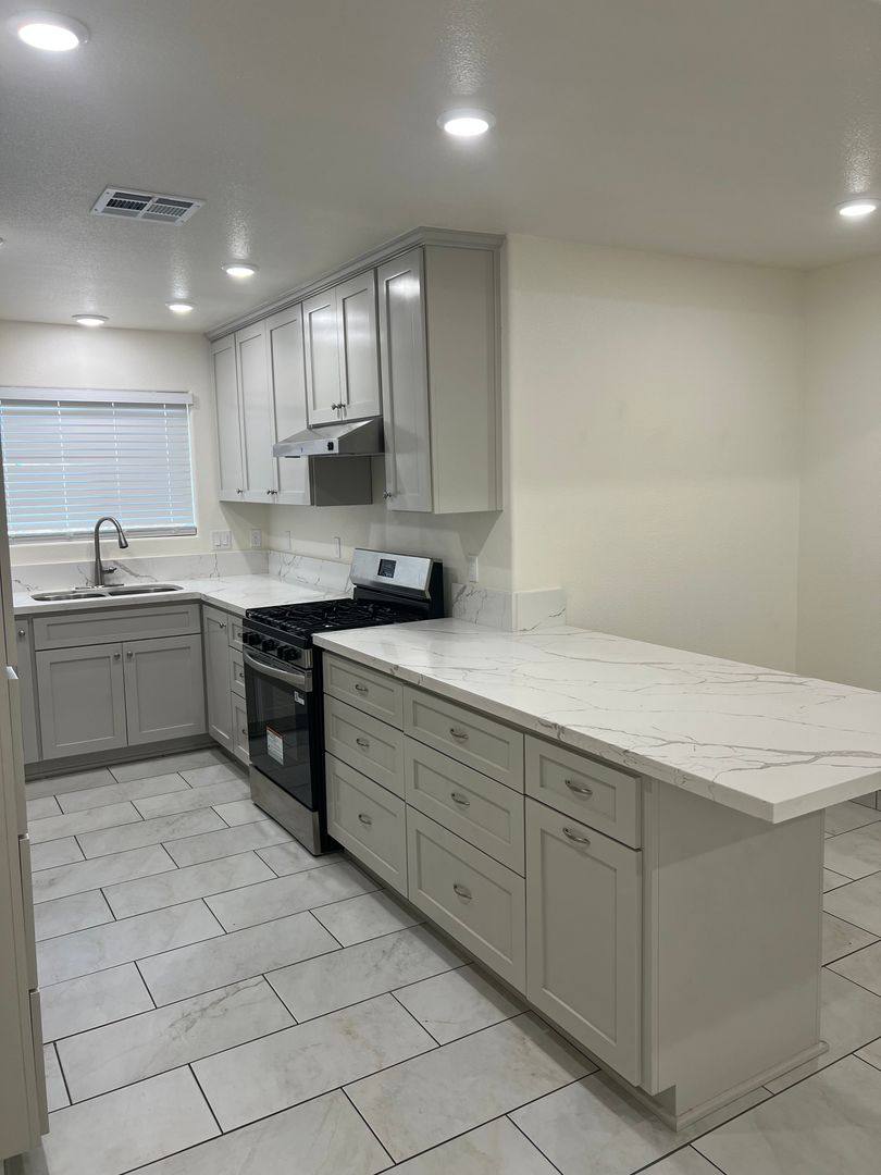 1177 Eva Donna St #A, Parlier, CA 93648 - House for Rent - Image 3