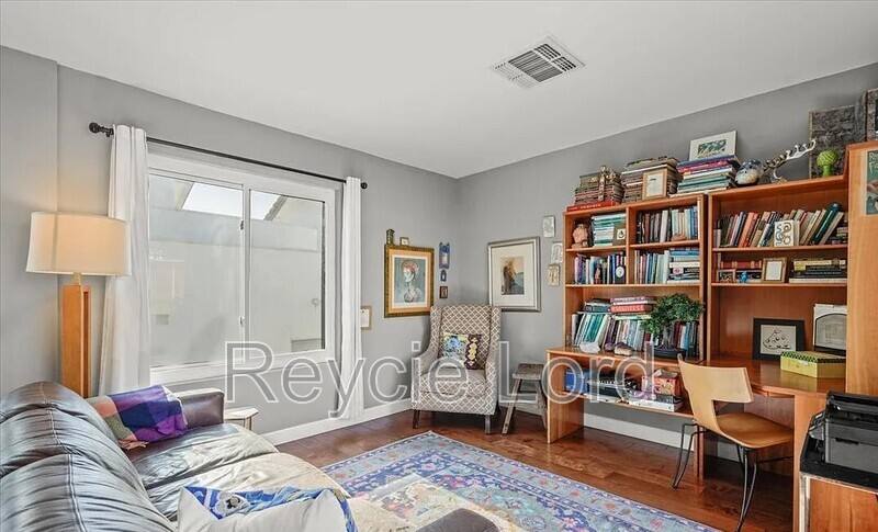 12938 Valleyheart Dr #11, Studio City, CA 91604 - Apartment for Rent - Image 4
