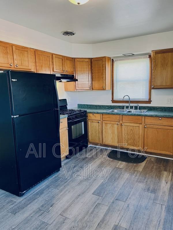 17121 California Ave, Hazel Crest, IL 60429 - House for Rent - Image 3