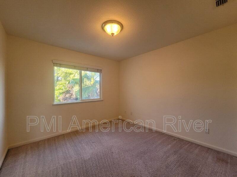5401 Calabria Way, Sacramento, CA 95835 - House for Rent - Image 10
