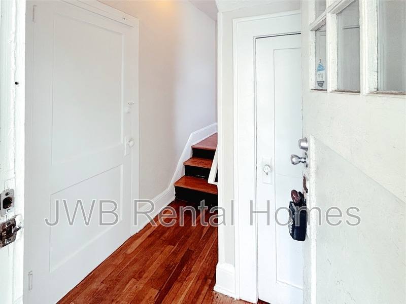 2516 College St, Jacksonville, FL 32204 - Apartment for Rent - Image 8