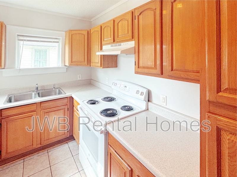 2516 College St, Jacksonville, FL 32204 - Apartment for Rent - Image 3