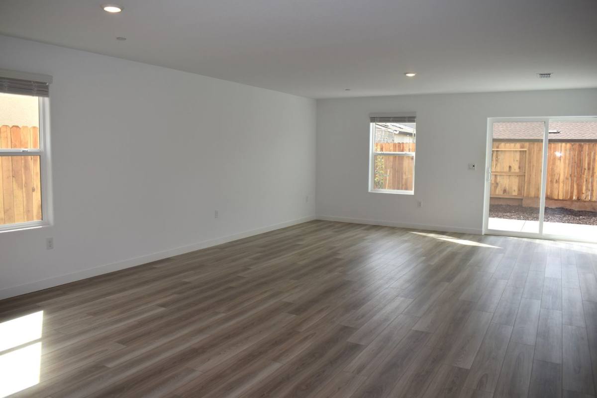 7472 Stellar Way, Sacramento, CA 95829 - House for Rent - Image 9