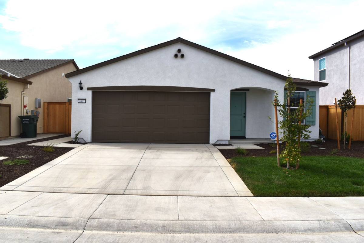 7472 Stellar Way, Sacramento, CA 95829 - House for Rent - Image 1