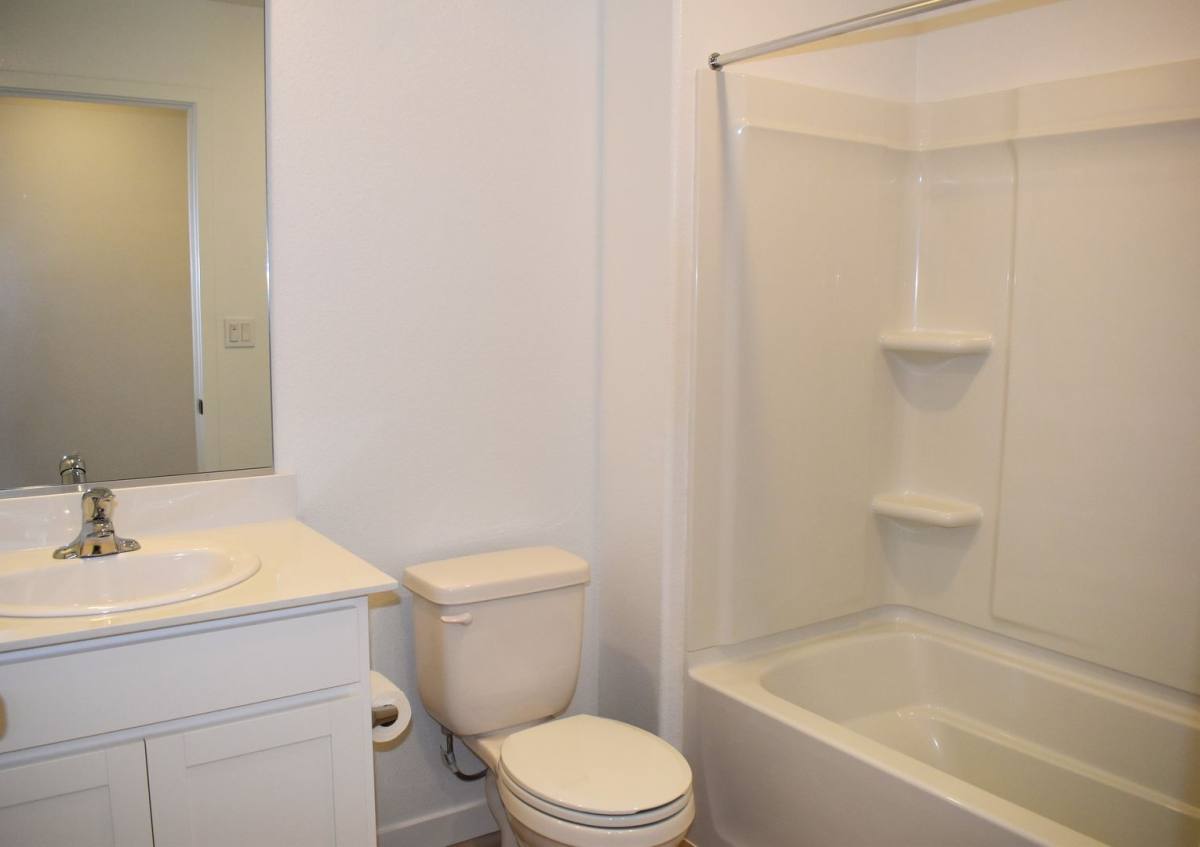 7472 Stellar Way, Sacramento, CA 95829 - House for Rent - Image 3