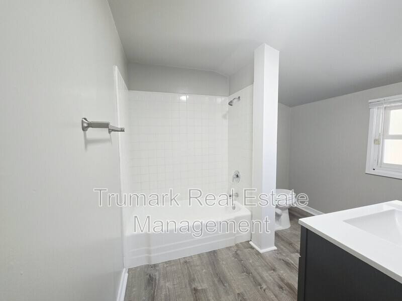 4335 W Garfield Ave, Glendale, CA 91204 - Apartment for Rent - Image 10