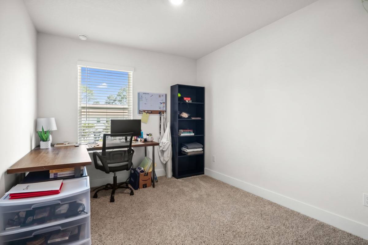 1586 Iroquois Court, Pensacola, FL 32534 - Townhouse for Rent - Image 6