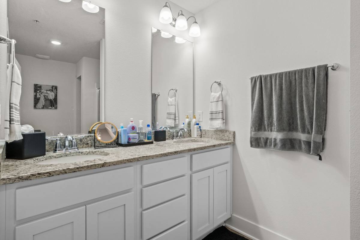 1586 Iroquois Court, Pensacola, FL 32534 - Townhouse for Rent - Image 7