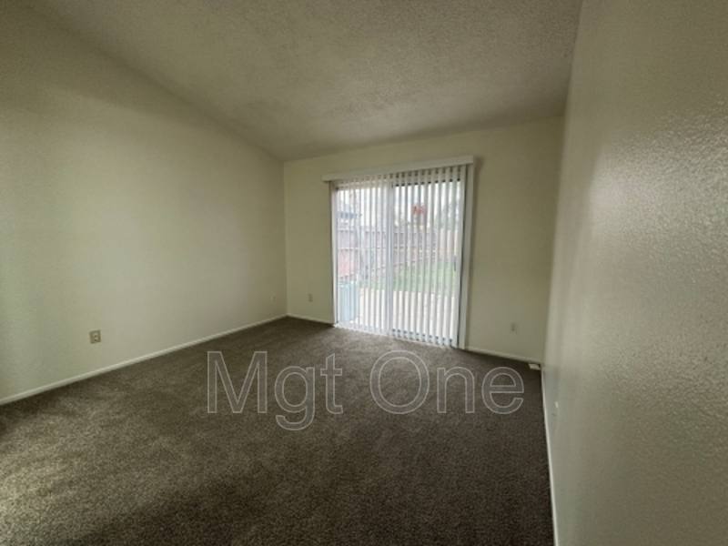 12303 Hythe St, Moreno Valley, CA 92557 - House for Rent - Image 10